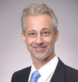 https://www.manhattanoasisdentistry.com/assets/uploads/images/meet-dr-jonathan-richter.jpg